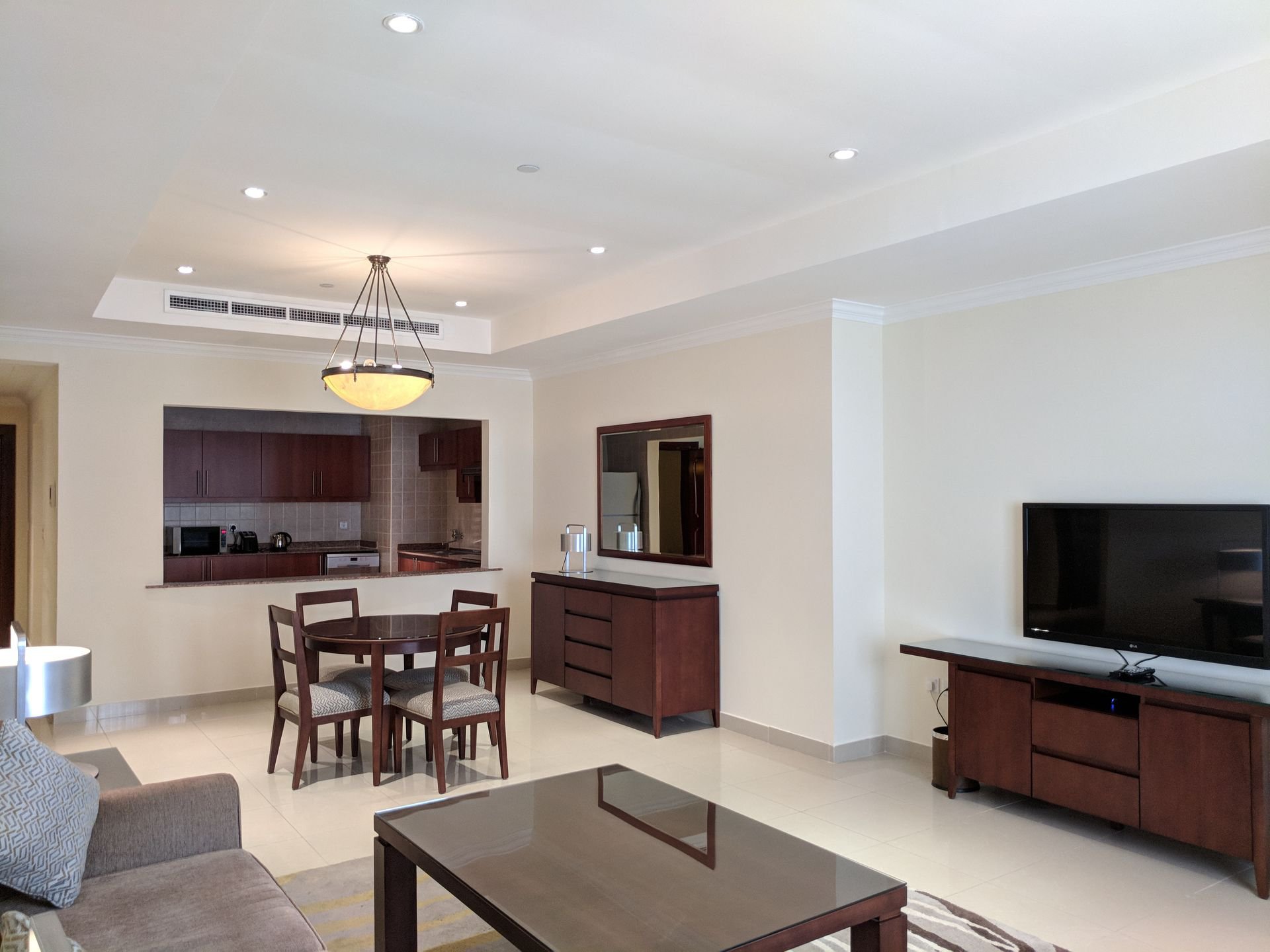 Ad Rental Apartment Doha The Pearl, 1 Rooms refL1232DA