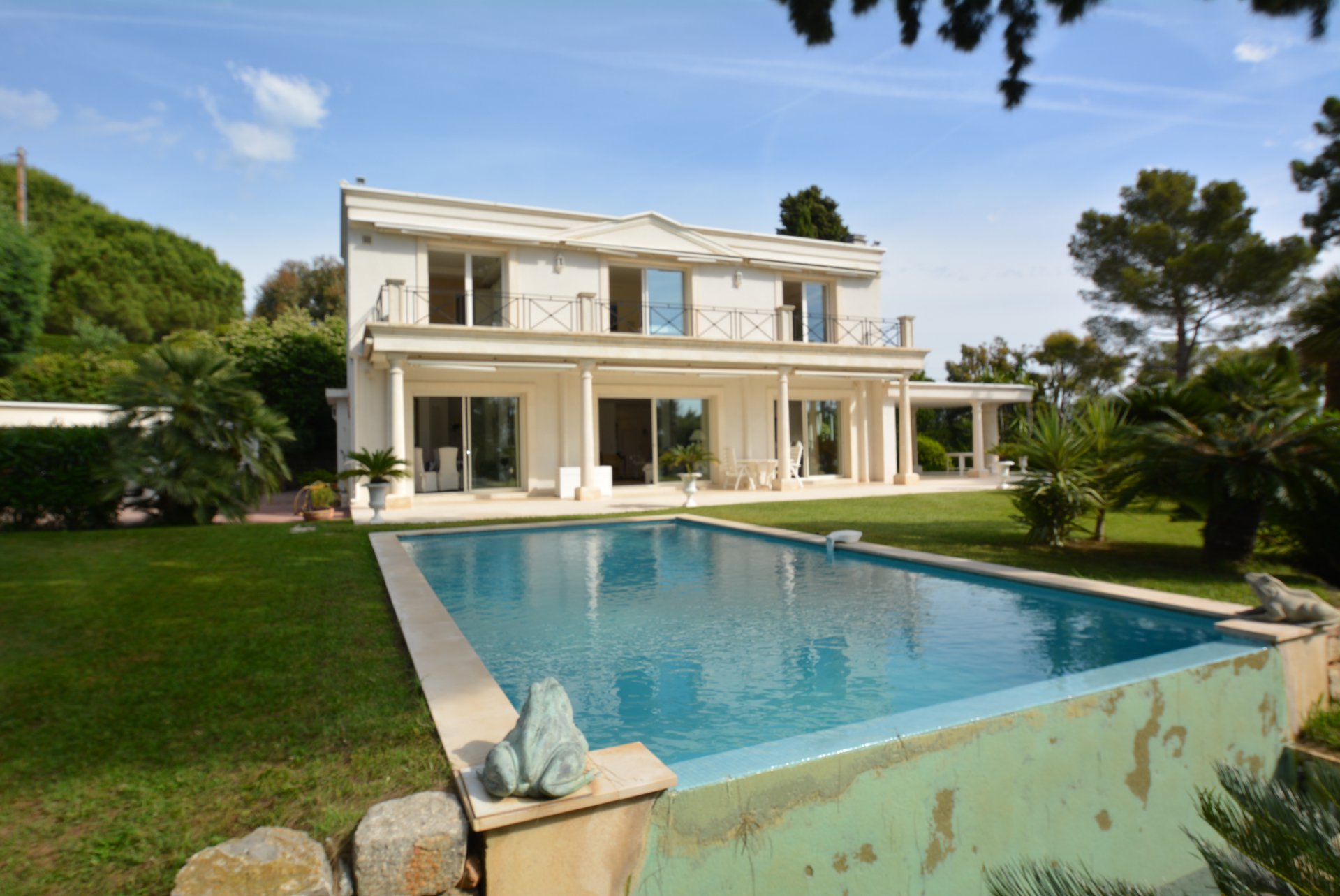 Ad Sale House Cannes Super Cannes (06400), 5 Rooms refV4452CA