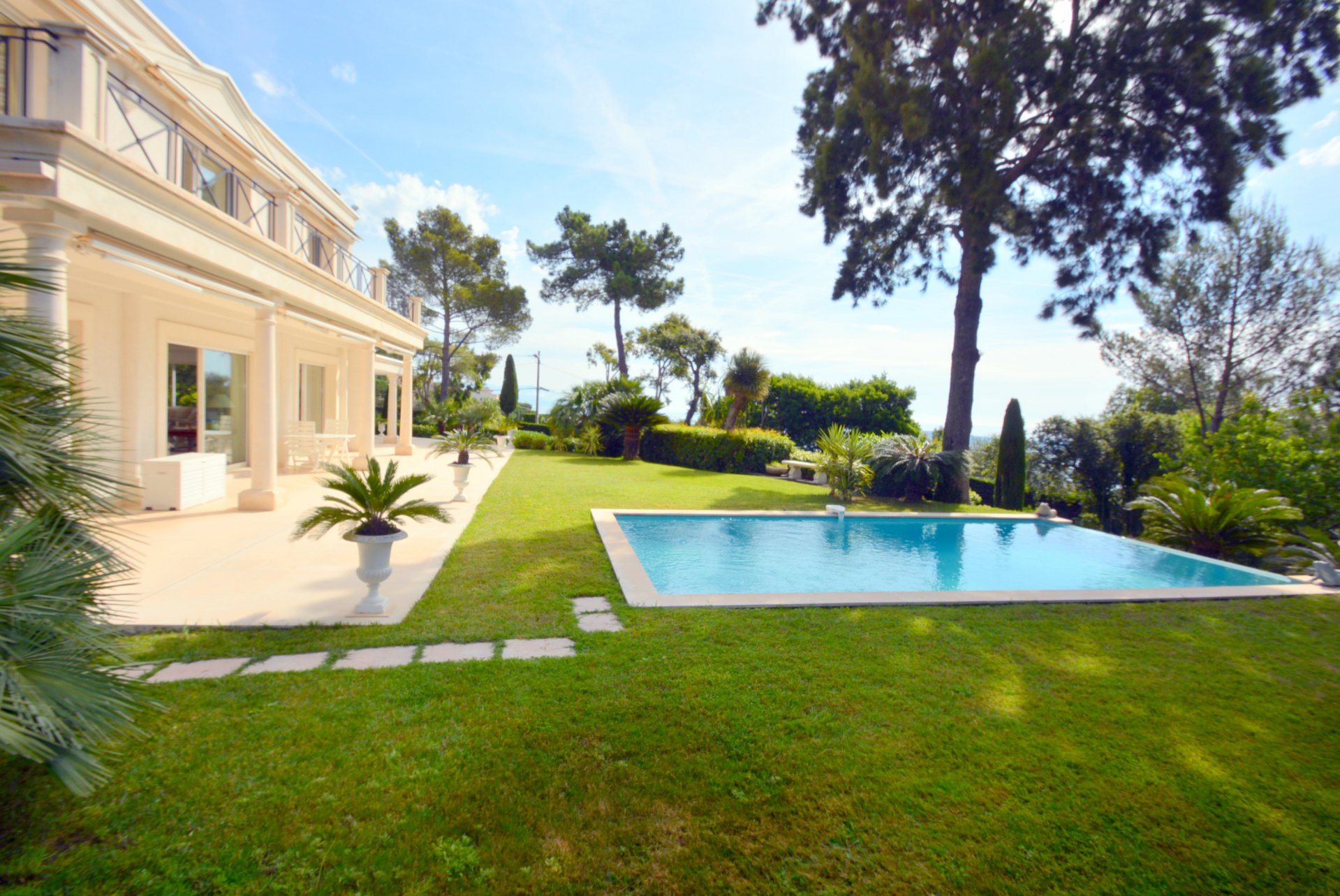 Ad Sale House Cannes Super Cannes (06400), 5 Rooms refV4452CA
