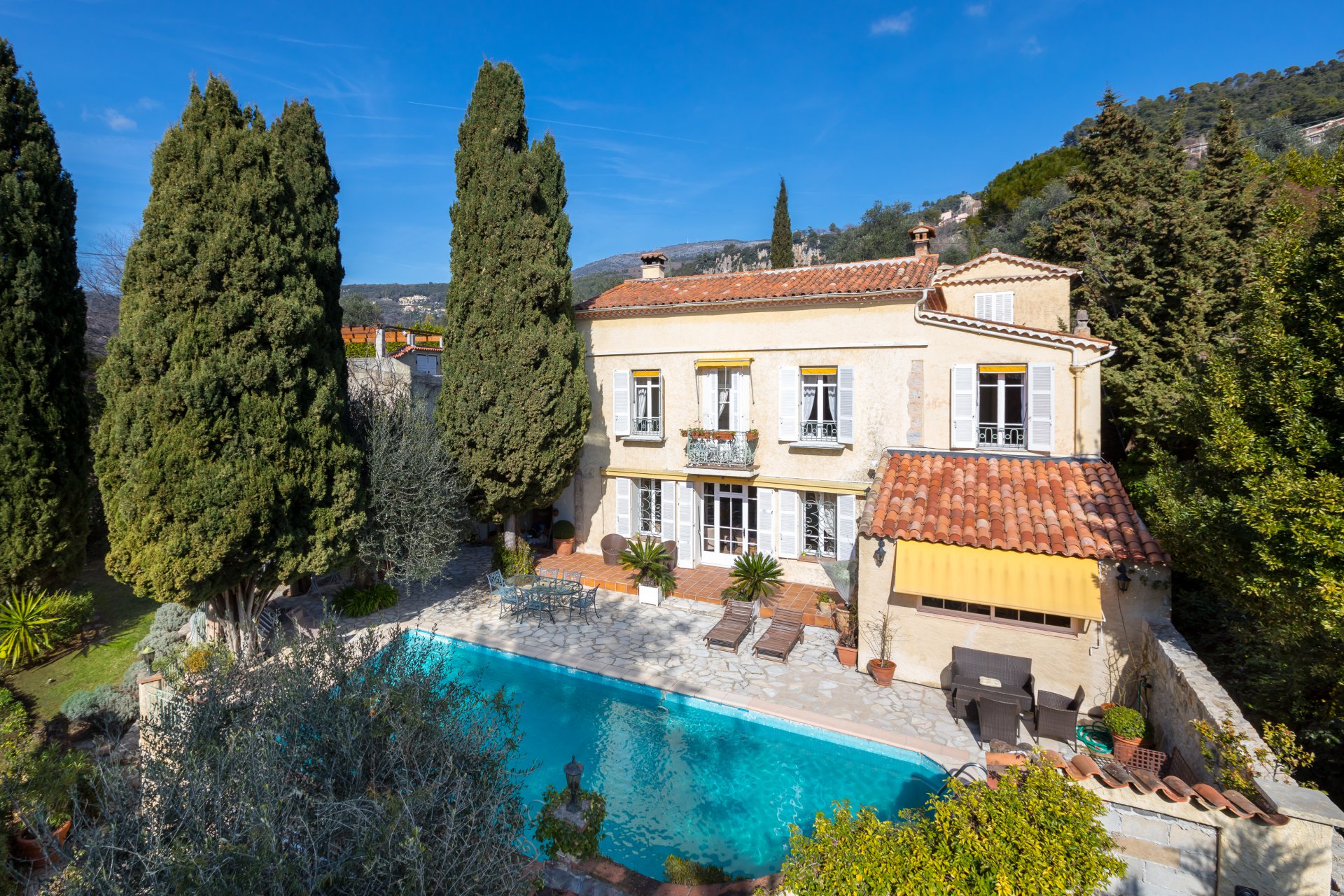 Ad Sale Property Grasse (06130), 4 Rooms refV2455VA