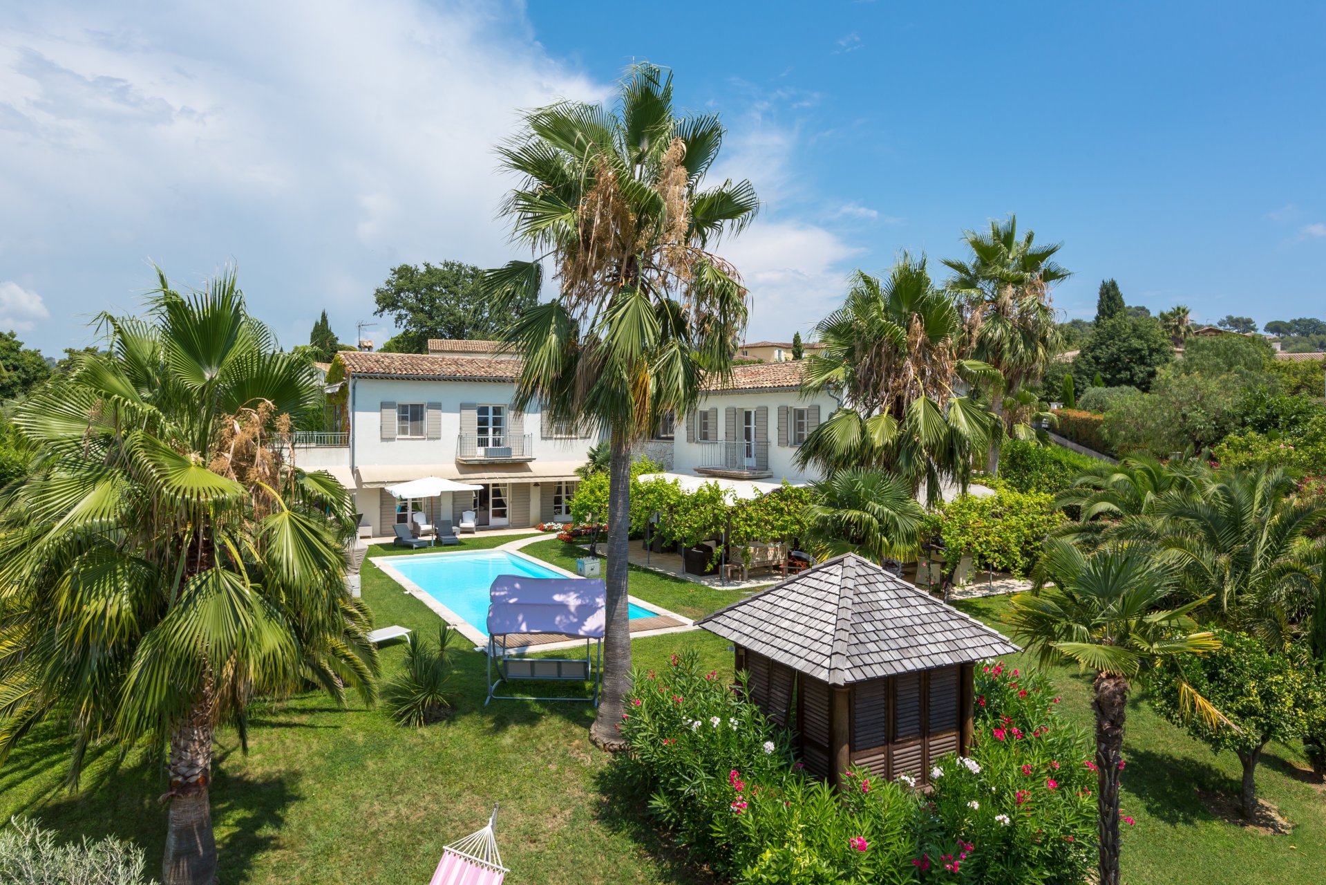 Ad Sale Property SaintPauldeVence (06570), 7 Rooms refV2133CO