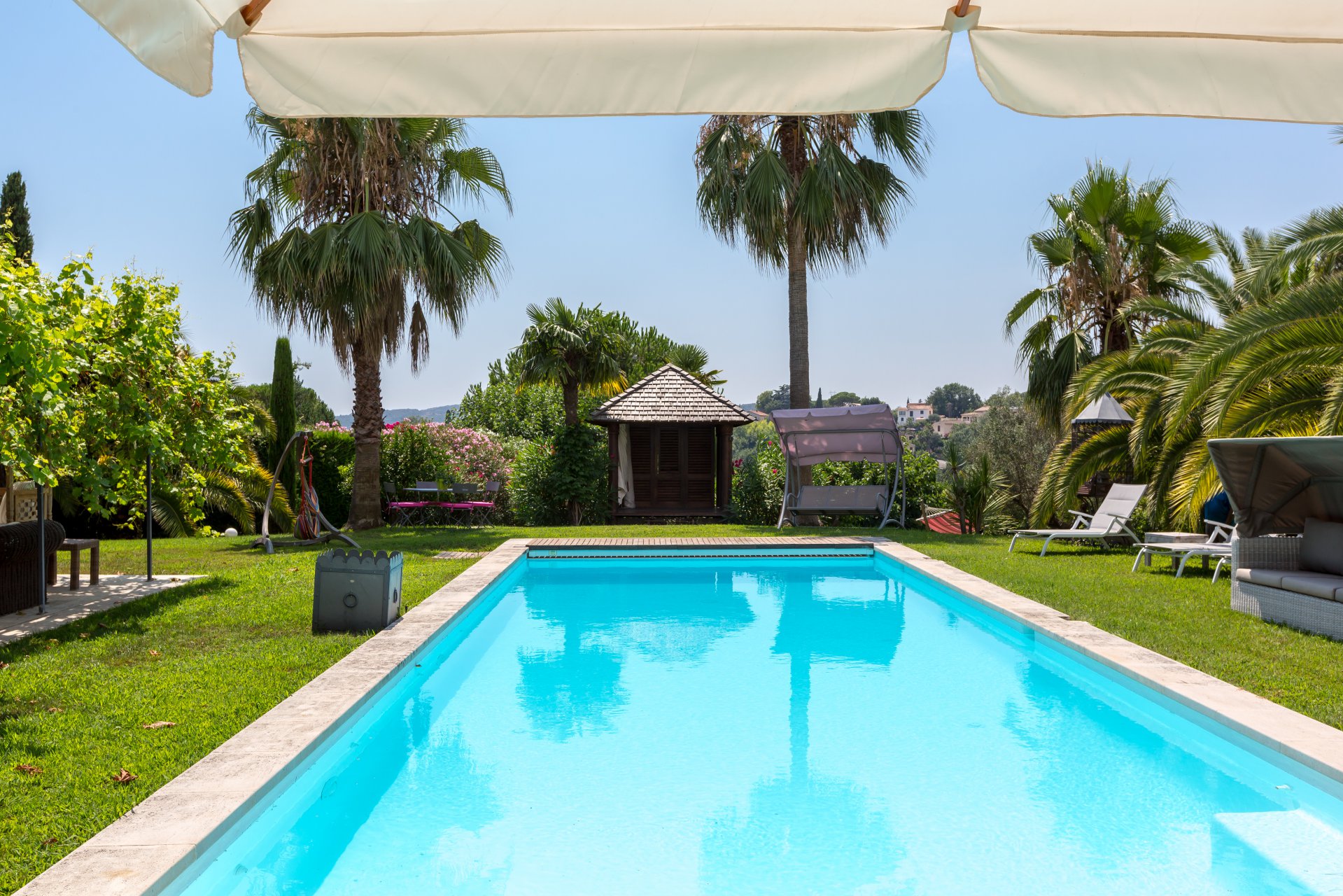 Ad Sale Property SaintPauldeVence (06570), 7 Rooms refV2133CO