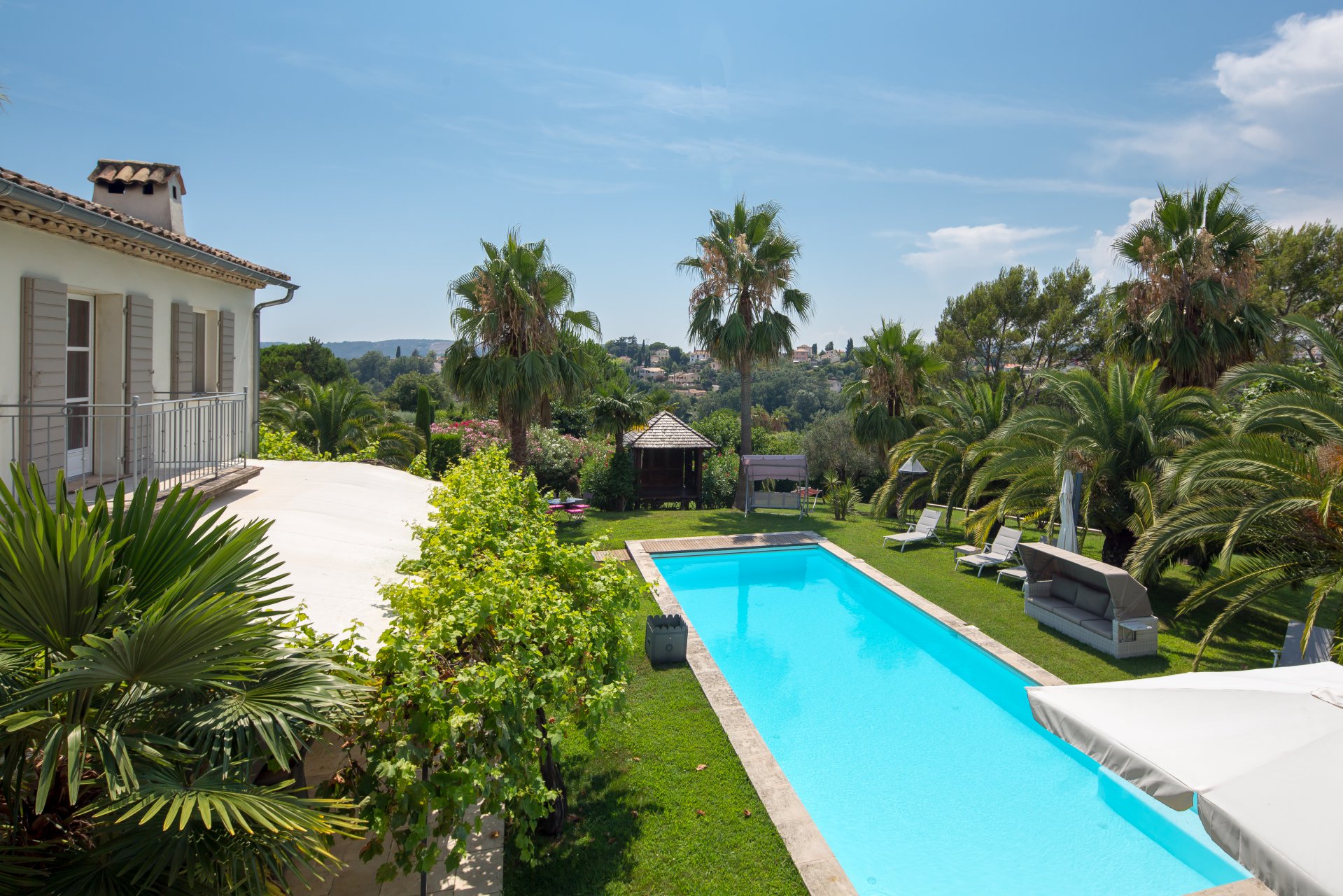 Ad Sale Property SaintPauldeVence (06570), 7 Rooms refV2133CO