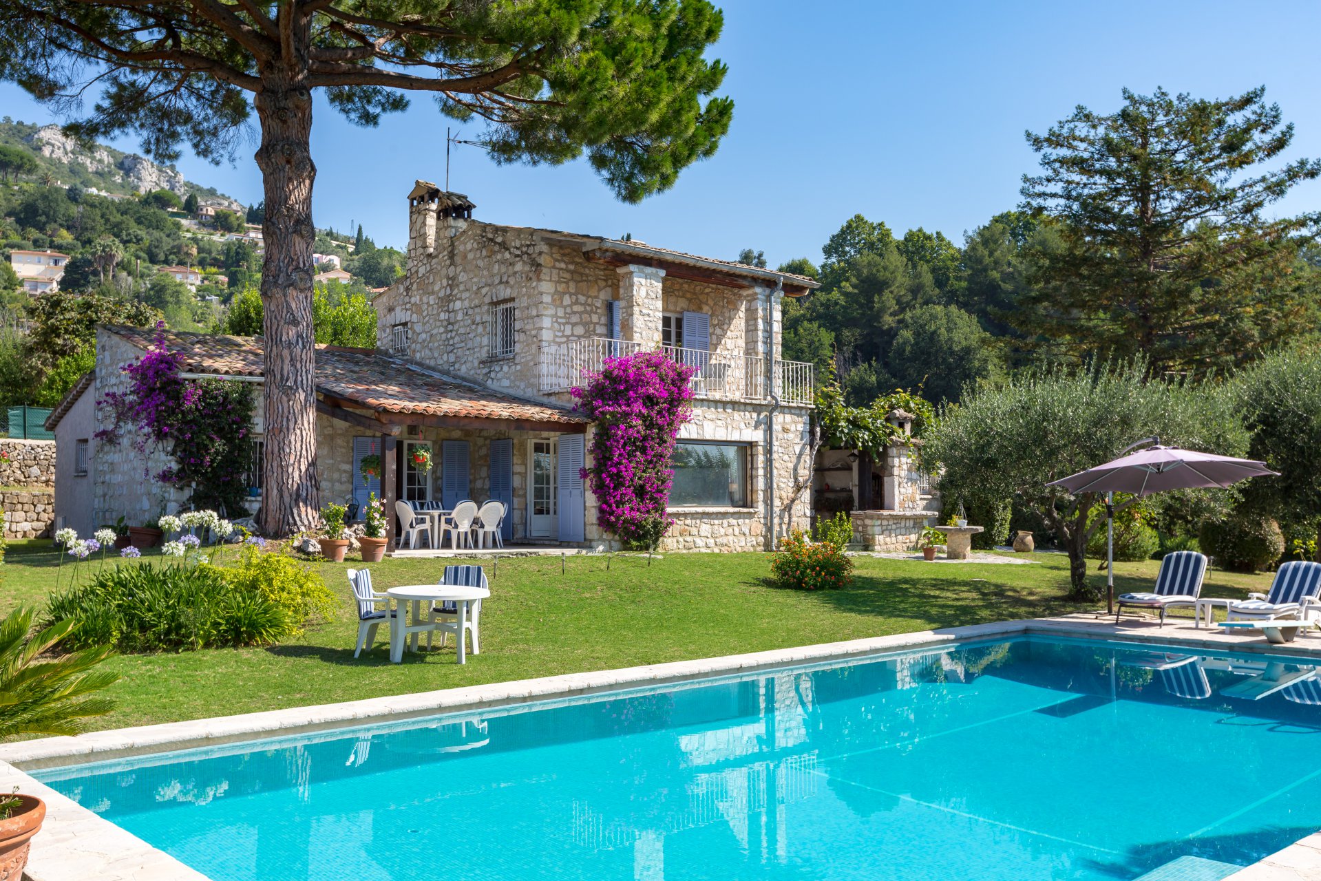 Ad Sale Property Vence (06140), 5 Rooms refV1745CO