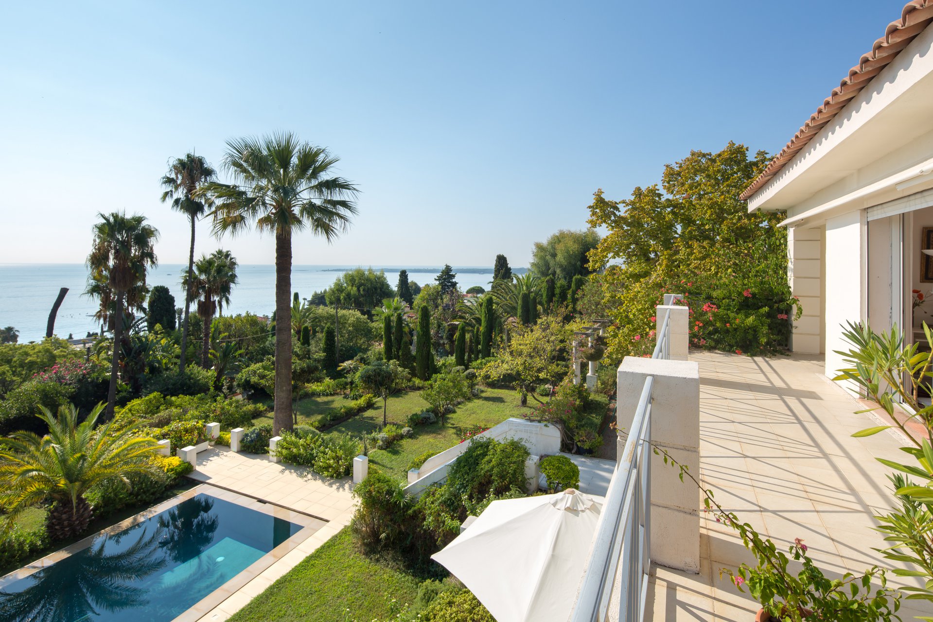 Ad Sale Villa Cannes (06400), 4 Rooms refV5310CA