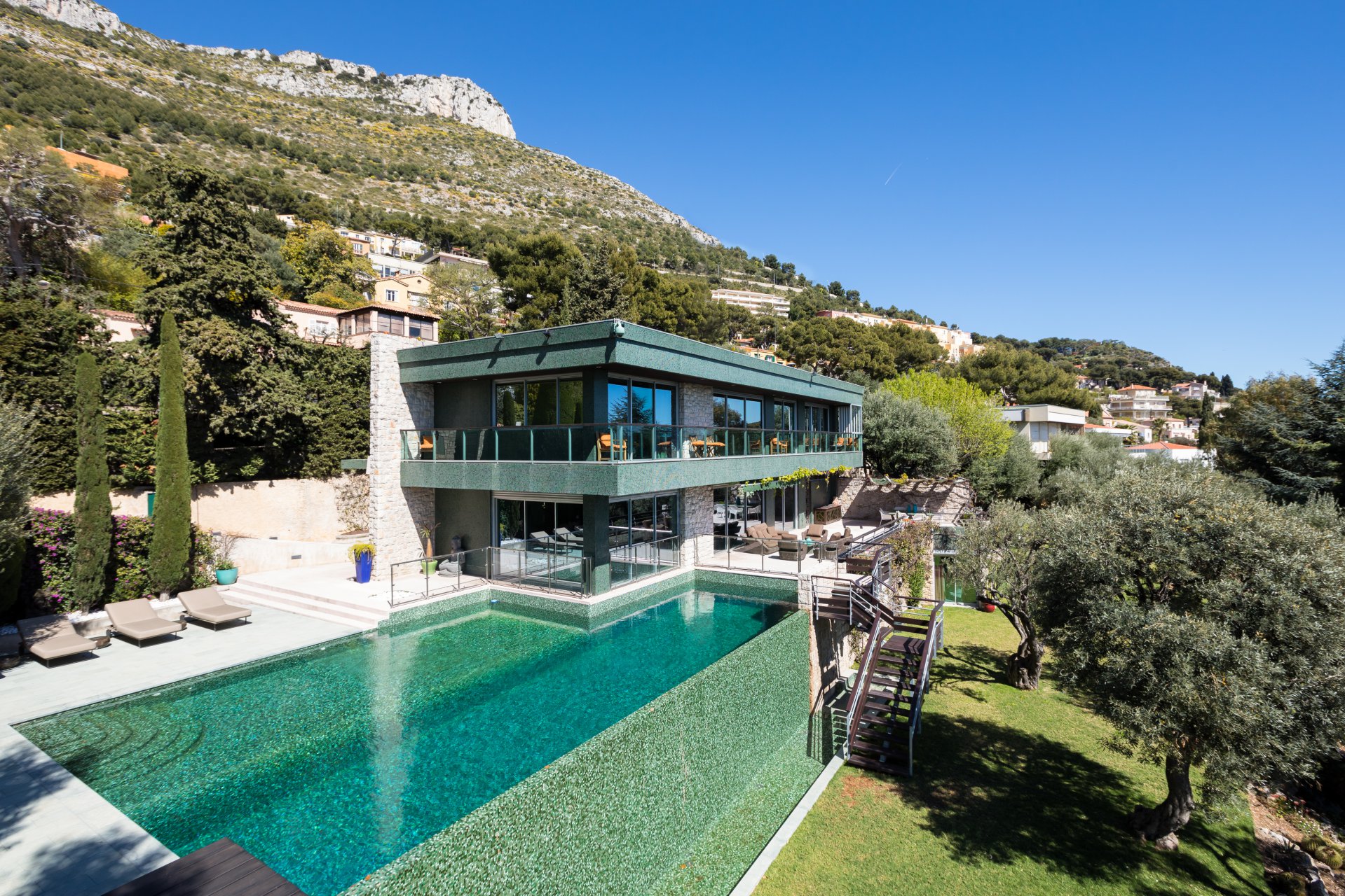 Ad Sale Villa Capd'Ail (06320), 14 Rooms refV1304SJ