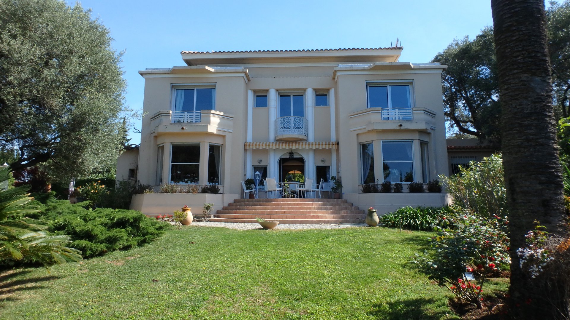 Ad Sale Villa Cap d'Antibes (06160) refV0130AN