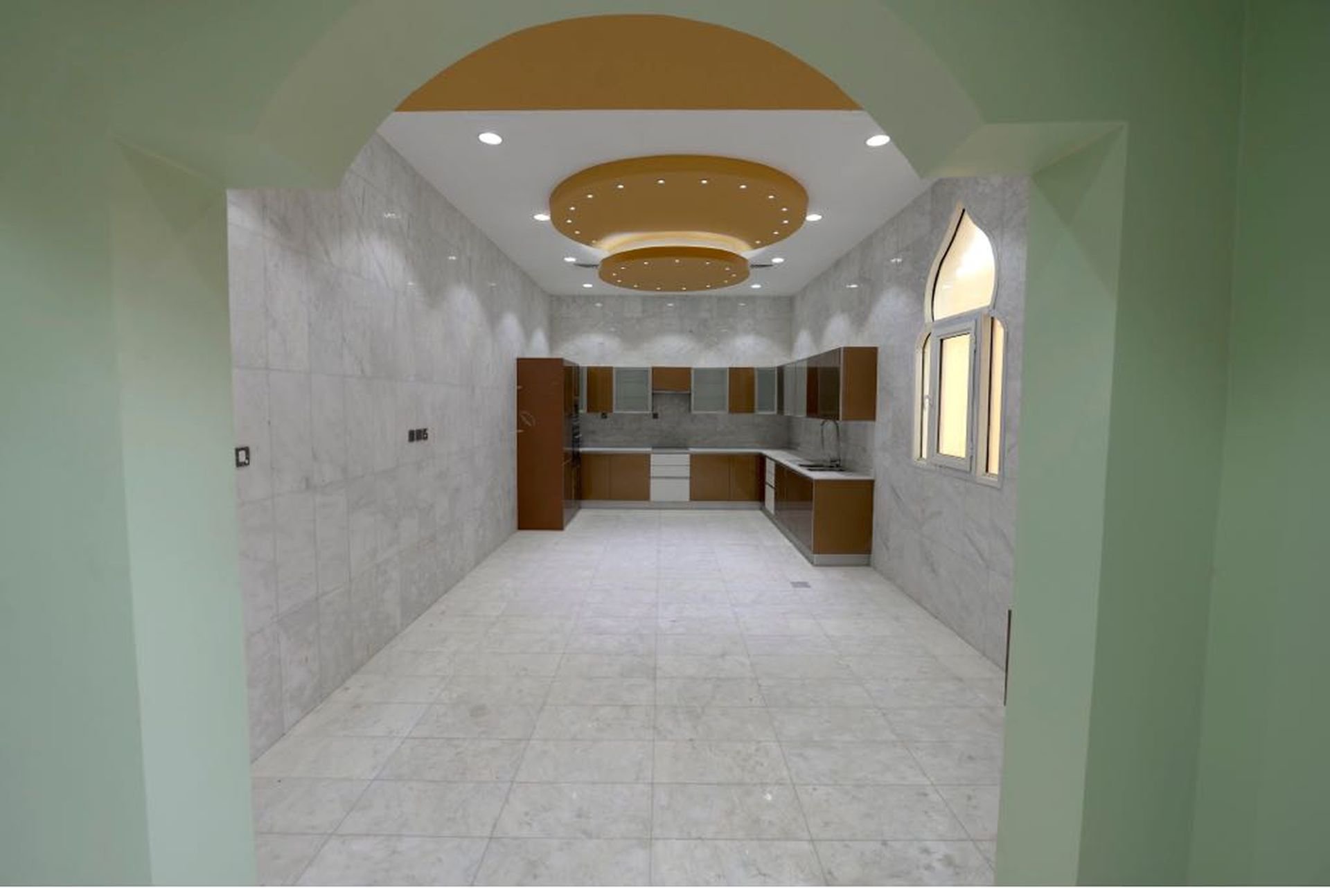 Ad Sale Villa Doha, 8 Rooms refV0031DA