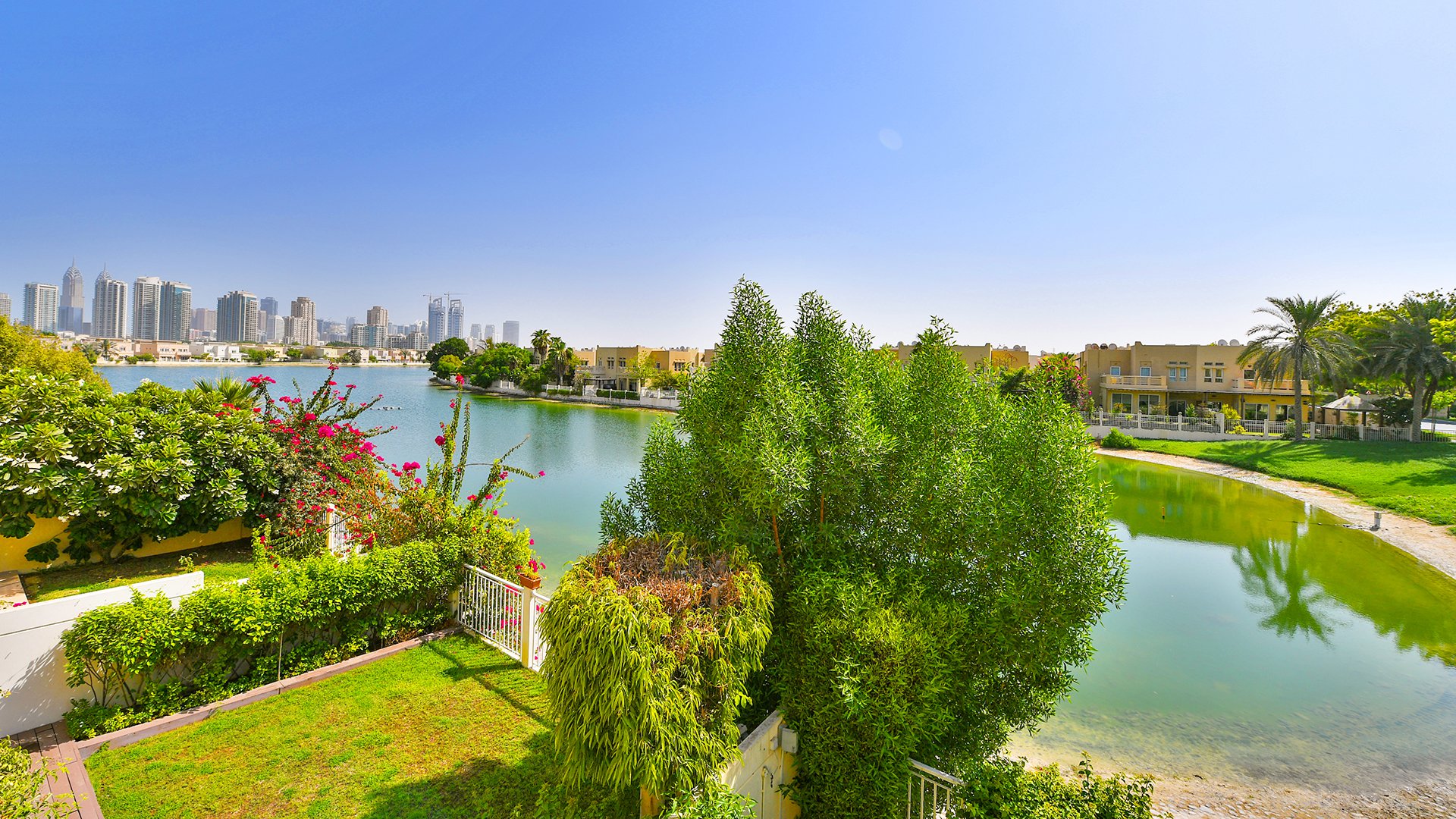 Ad Sale Villa The Lakes Forat refV0087DU