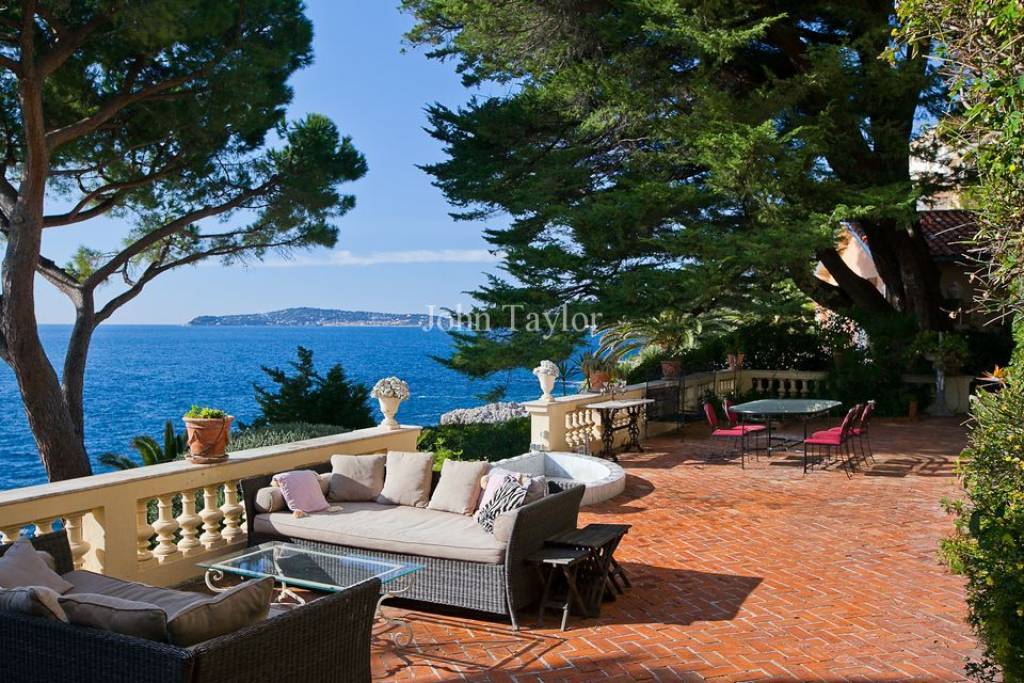 Ad Seasonal rental Property Capd'Ail (06320), 9 Rooms refL0008SJ