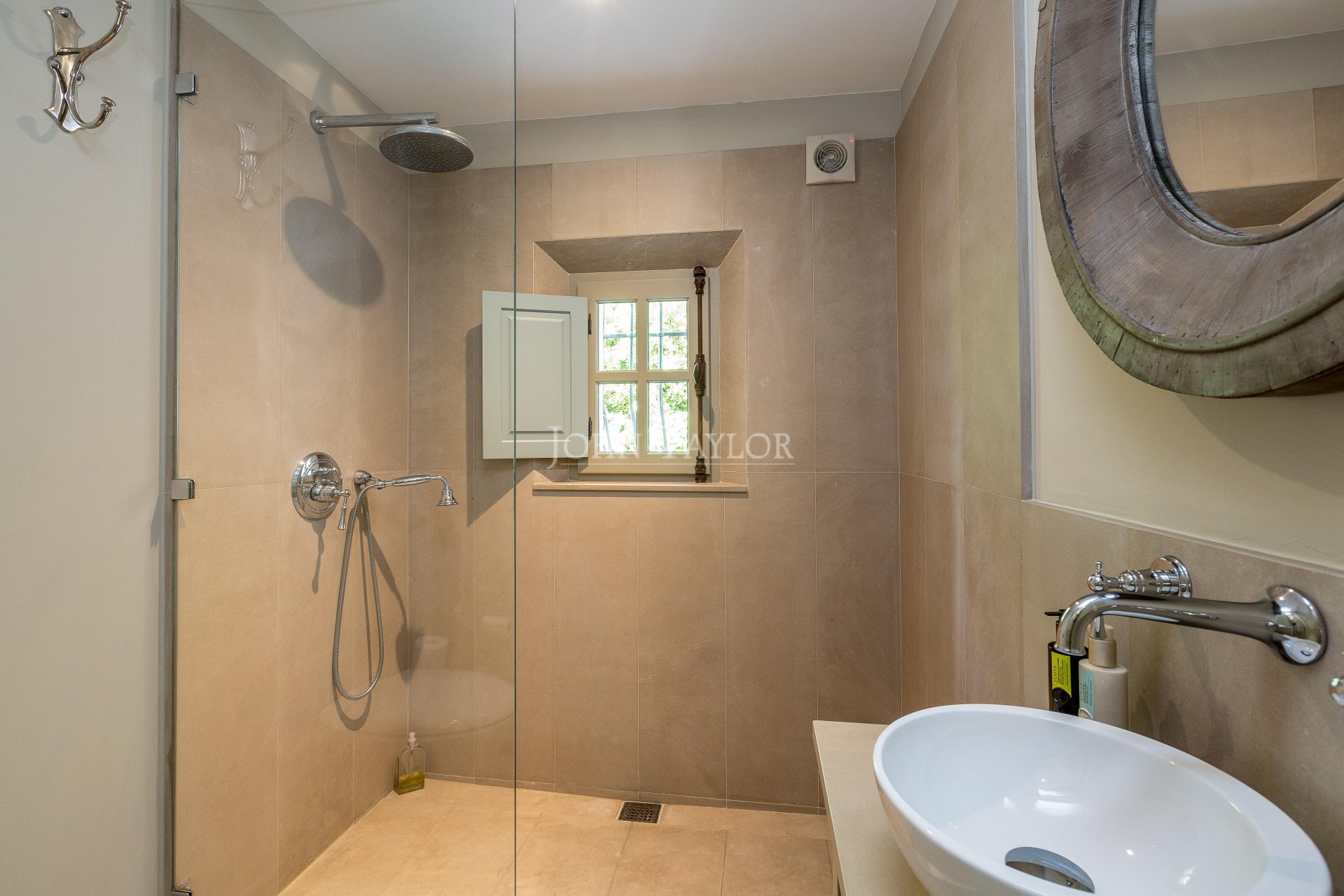 Ad Seasonal rental Property SaintPauldeVence (06570), 4 Rooms, 6