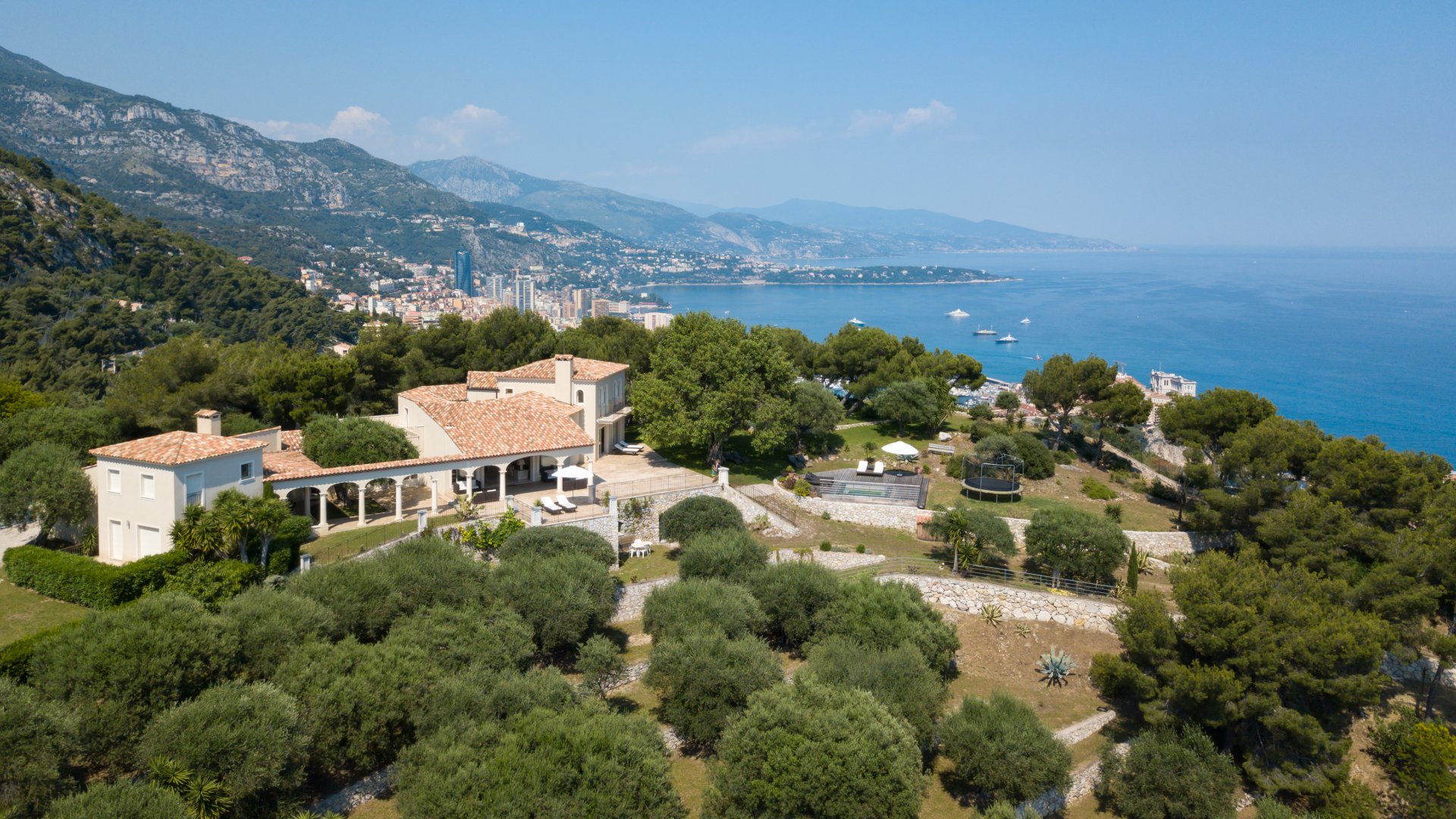 Ad Seasonal rental Villa Capd'Ail (06320), 10 Capacity refL1207SJ