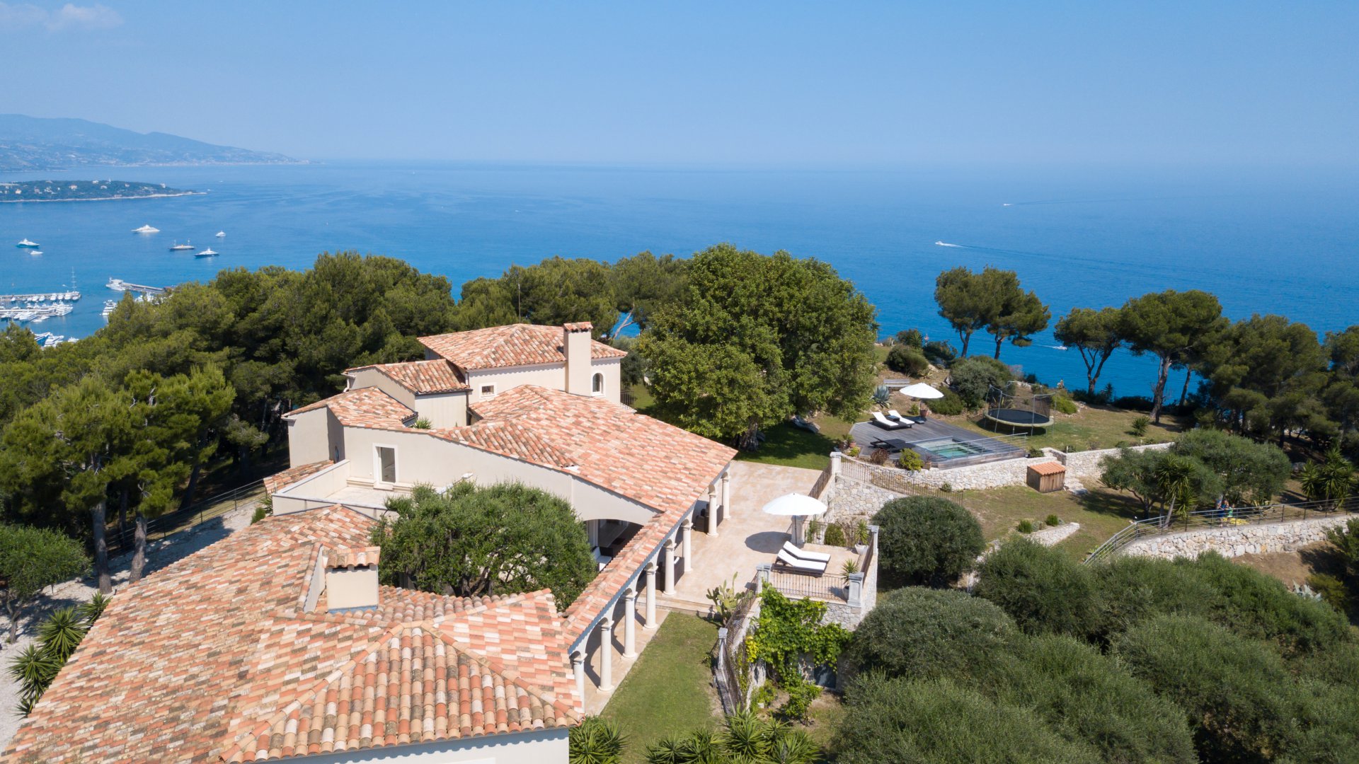 Ad Seasonal rental Villa Capd'Ail (06320), 10 Capacity refL1207SJ