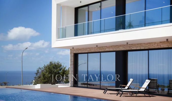 New construction Delivery on 09/27 Peyia