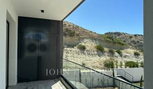 New construction Villa Agios Tychonas