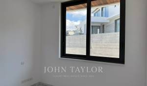 New construction Villa Agios Tychonas