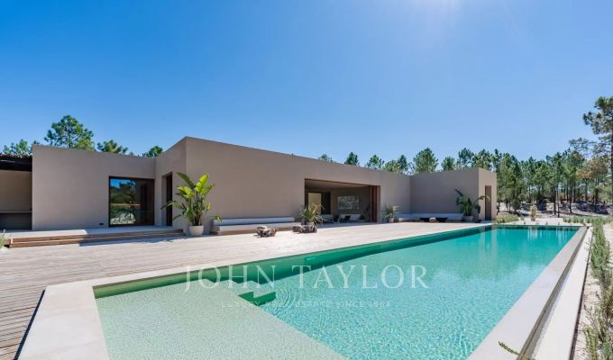 New construction Delivery on 07/26 Melides