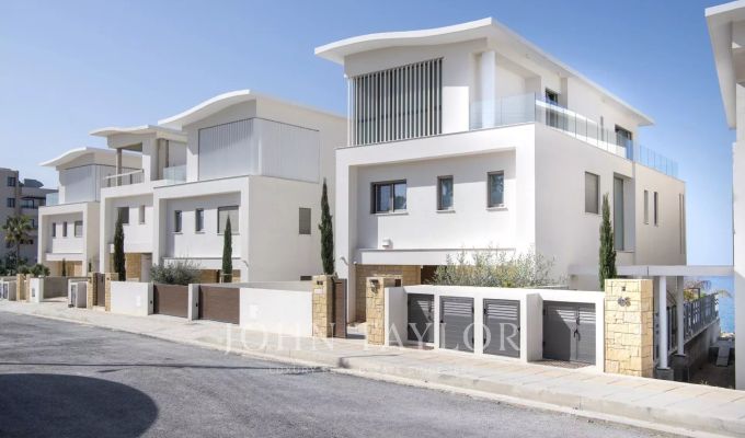 New construction Delivery on 12/25 Paphos