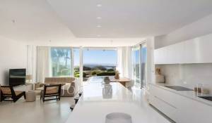 New construction Villa Peyia