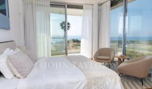New construction Villa Peyia