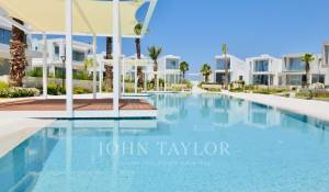 New construction Villa Peyia