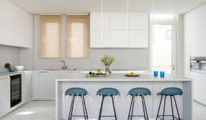 New construction Villa Peyia