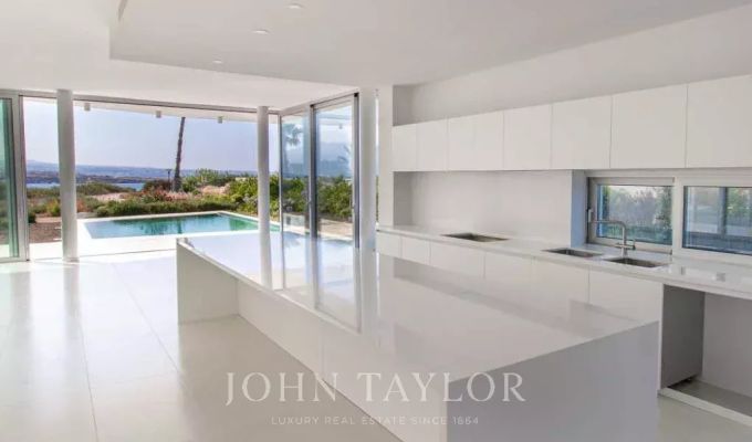 New construction Delivered Peyia