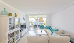 Rental Apartment Cala Llenya