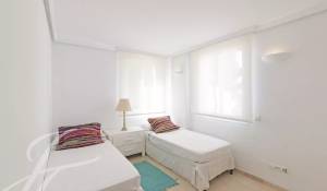 Rental Apartment Cala Llenya