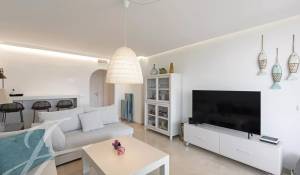 Rental Apartment Cala Llenya