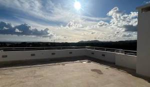 Rental Apartment Cala Llenya