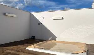 Rental Apartment Cala Llenya