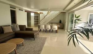 Rental Apartment Cala Llenya