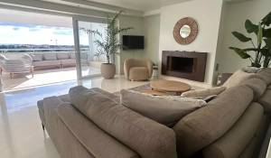 Rental Apartment Cala Llenya