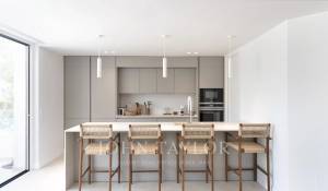 Rental Apartment Cala Llenya