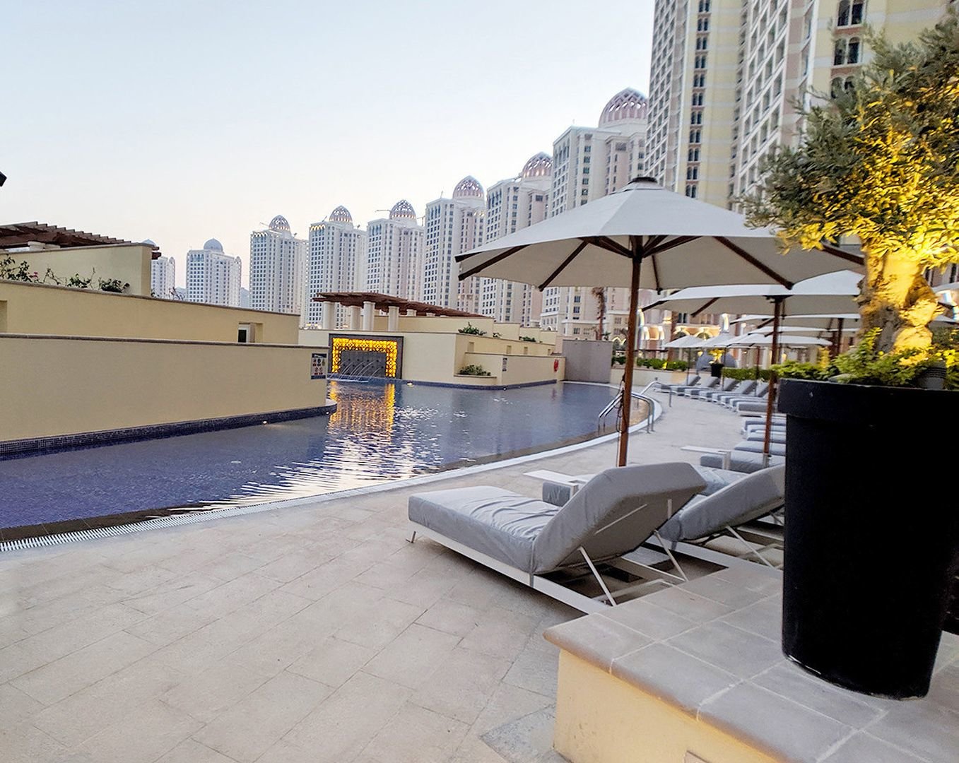 Ad Rental Apartment Doha The Pearl, 2 Rooms refL1775DA