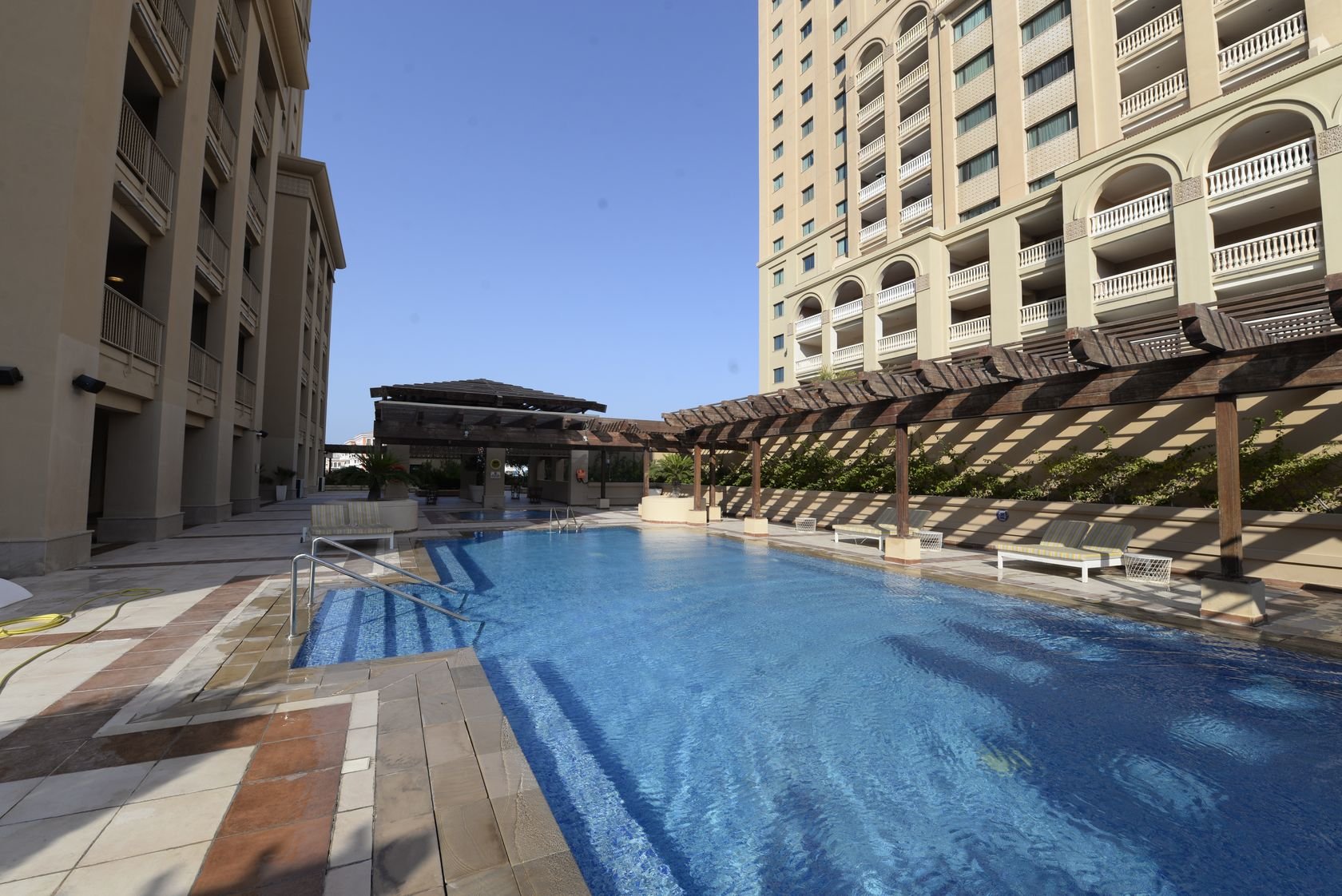 Ad Rental Apartment Doha The Pearl, 1 Rooms refL1991DA