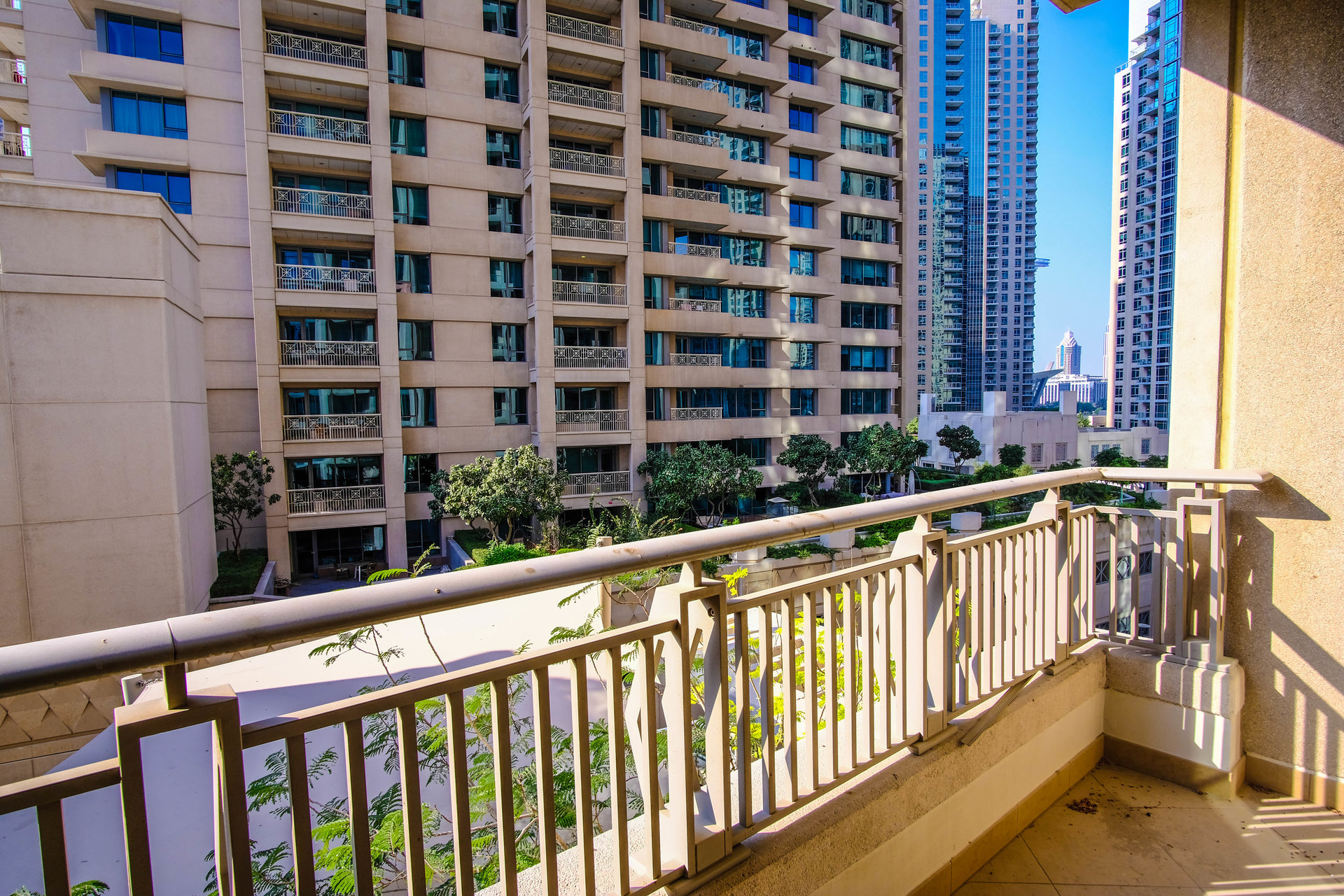 Ad Rental Apartment Downtown Dubai Boulevard Central refL0865DU