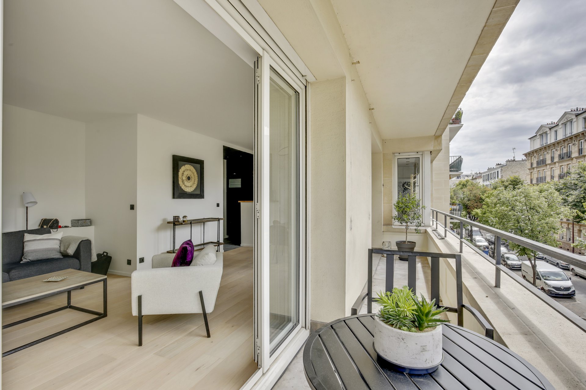 Ad Rental Apartment NeuillysurSeine (92200), 2 Rooms refL0045PA