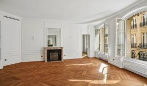 Rental Apartment Paris 16ème