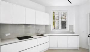 Rental Apartment Paris 16ème