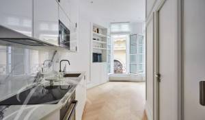 Rental Apartment Paris 1er