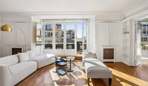 Rental Apartment Paris 7ème