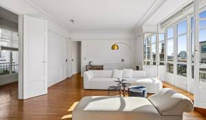 Rental Apartment Paris 7ème