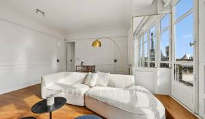 Rental Apartment Paris 7ème