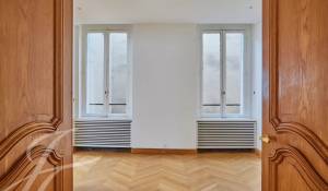 Rental Apartment Paris 8ème