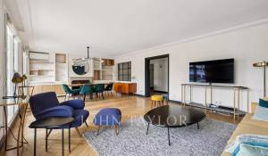 Rental Apartment Paris 8ème