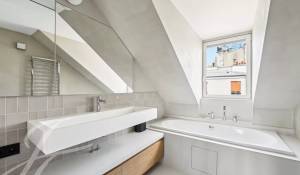 Rental Apartment Paris 8ème