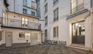 Rental Apartment Paris 8ème