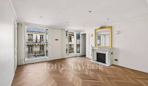 Rental Apartment Paris 8ème